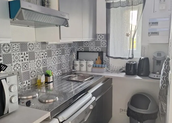 Charmante Maison Independante Confort Dans Calme Proche Et Etang * 乐巴凯尔斯